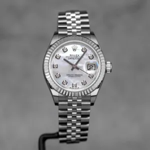 Rolex Datejust 28mm Mother of Pearl (MOP) Diamond