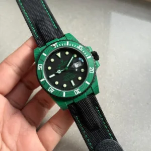 Submariner DIW Green Carbon VSF 1:1 Best Edition Black Dial on Black Nylon Strap