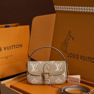 Slender Envelope Shoulder Bag